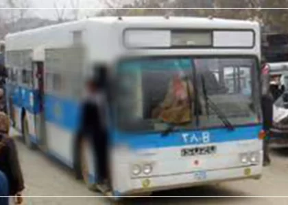 Kabulis complain about lack of regular public transport system