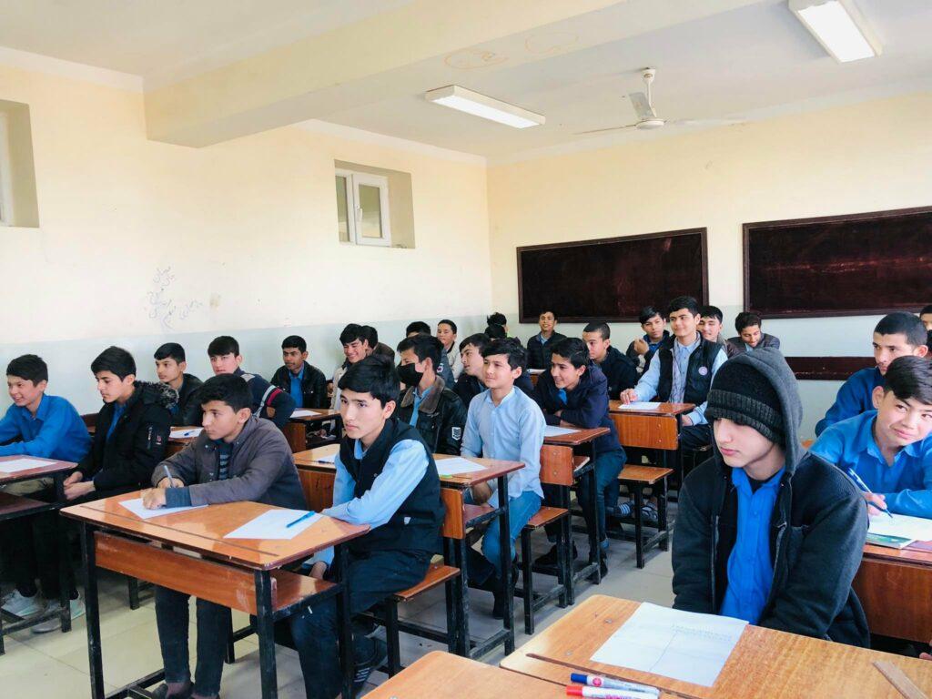 Balkh schools facing professional teachers, textbooks shortage