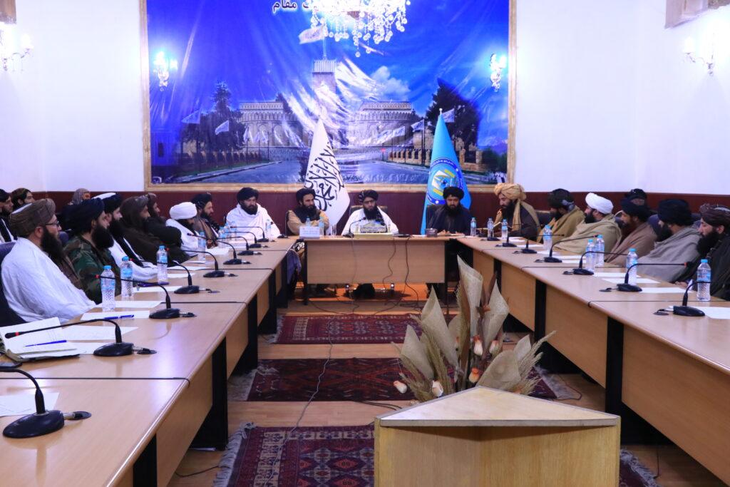 Show mercy to people, Kabul governor tells district chiefs