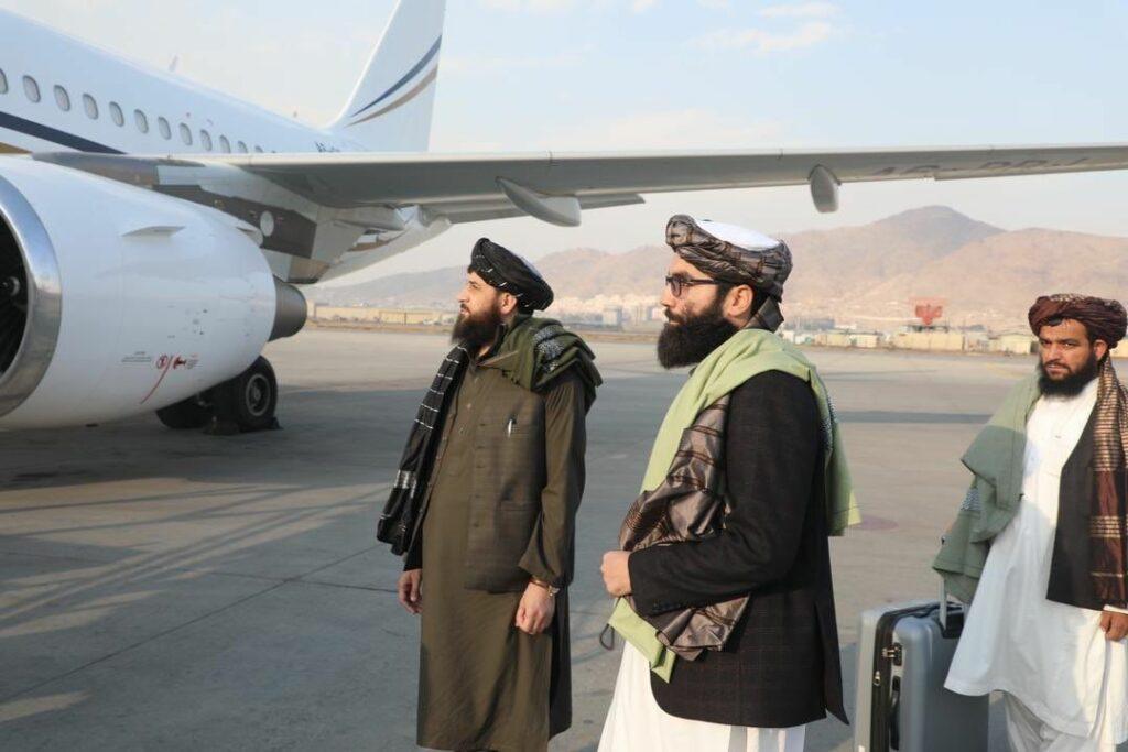 Defence minister-led delegation off to UAE