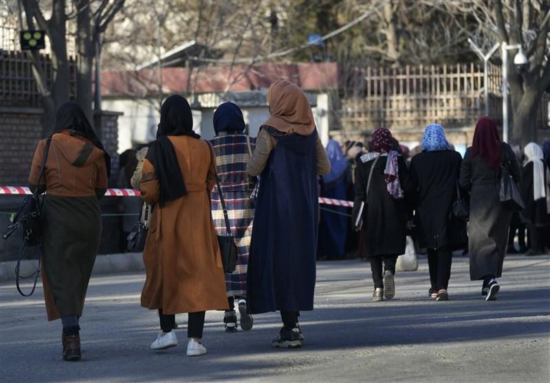 شمارى از دختران در هرات: محدودیت‌های کاری و تحصیلی از زنان برداشته شود