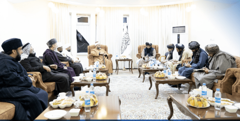 حقانی از علمای مصر، سودان و فلسطین خواست که صدای «افغانستان رنجدیده» را به جهانیان برسانند