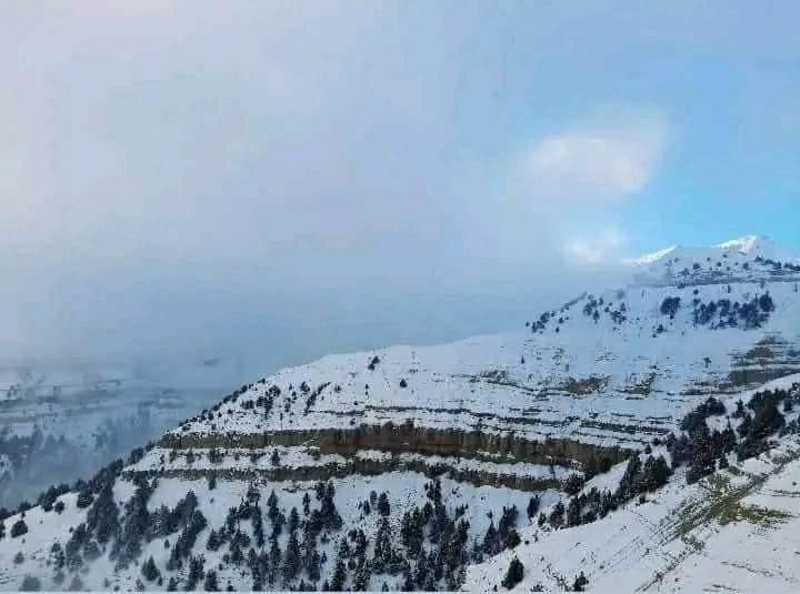 شاهراه قلعه‌نو – هرات به روی ترافیک مسدود شد