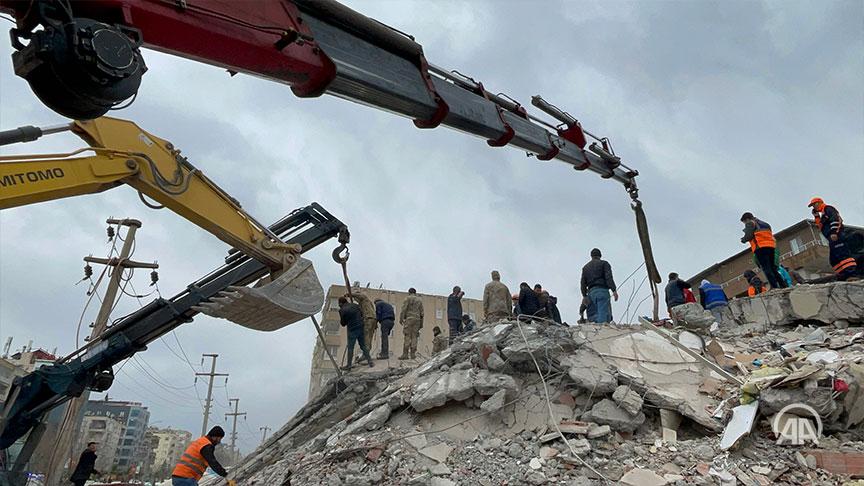 تعداد جان باخته‌گان و مجروحین زلزلۀ ترکیه و سوریه نزدیک به ۱۰۰ هزار تن رسید