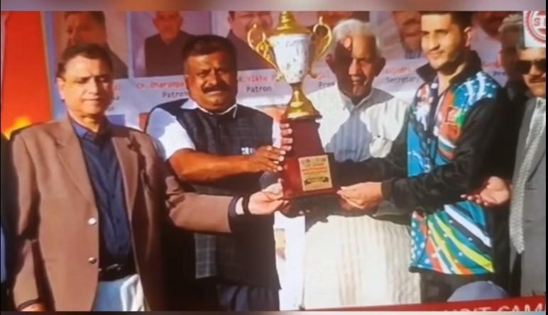 تیم افغان های مقیم هند در مسابقات شوتینگ بال آسیا مقام دوم را کسب کرد