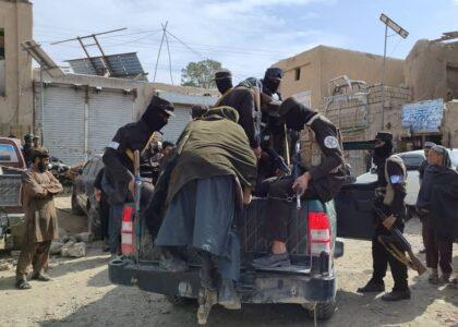 Uruzgan: Dozens of shopkeepers arrested for violating rupee ban