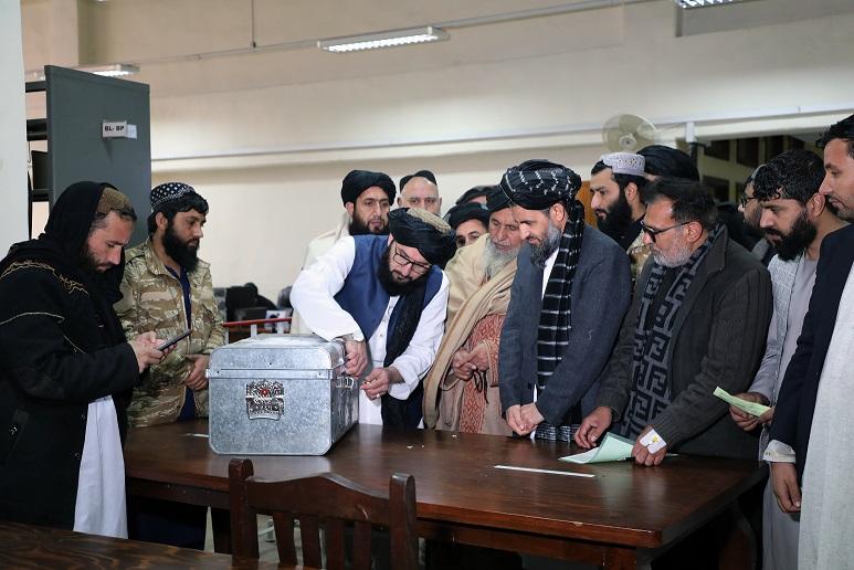 بیش از ۷ هزار فارغ‌التحصیل ذکور پوهنځی‌های طب امتحان ایگزیت اخذ شد