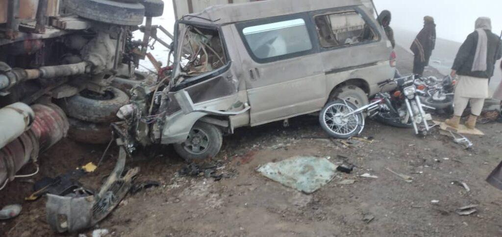 رویداد ترافیکی در غزنی سه کشته و زخمی بر جا گذاشت  