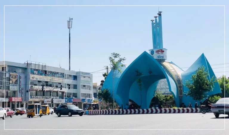 باشنده‌گان شهر هرات از افزایش پرچاوی برق شاکی‌اند