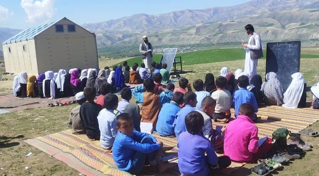 UNHCR provides education facilities to hundreds of Badakhshan children