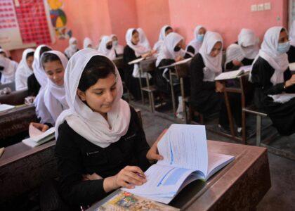 یونسکو: ادامۀ محرومیت دختران از آموزش در افغانستان سبب نابودی یک نسل خواهد شد