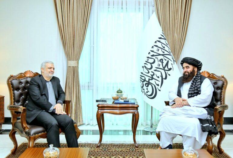 د ایران سفیر: چمتو يو افغاني محصولات او مېوې په ښه بیه وپېرو
