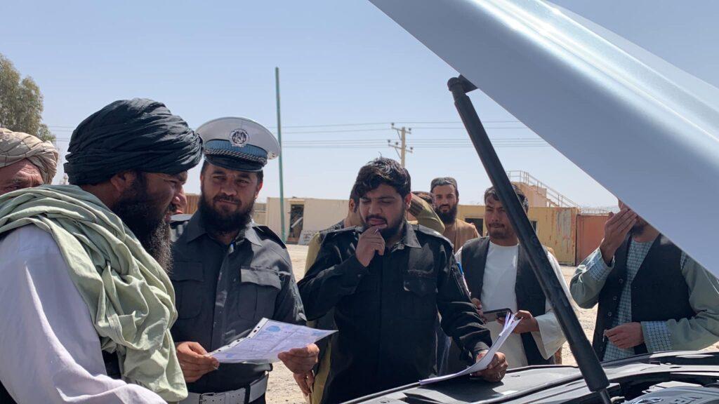 Kandaharis demand cut in right-hand cars’ registration fee
