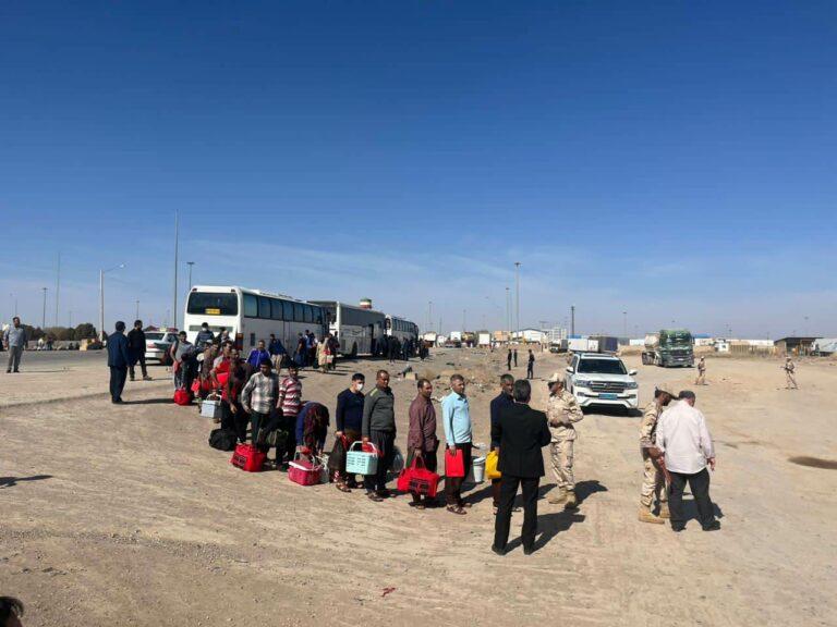 ایران ۱۸۹ زندانی افغان را به افغانستان تحویل داد