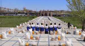 In 3 provinces, 6000 poor families receive food items