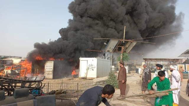 آتش‌سوزی در نیمروز خسارات هنگفت مالی بر جا گذاشته‌است