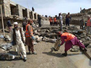 Key bridge being rebuilt on Kabul-Kandahar highway