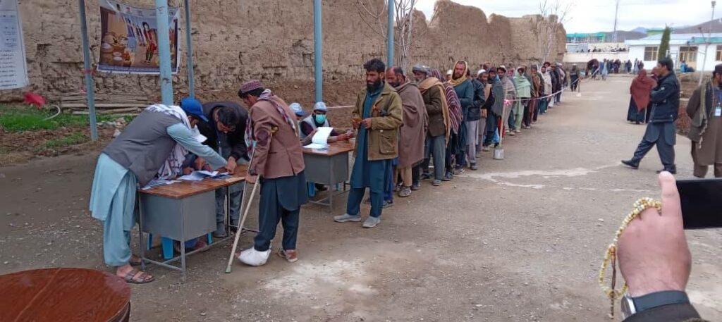 2000 poor families distributed cash assistance in Logar