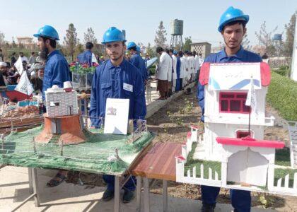 ابتکارات و اختراعات شاگردان مرکز تعلیمات تخنیکی و مسلکی فاریاب به نمایش گذاشته شد