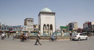 Serve all people equally, Akhunzada tells ministers