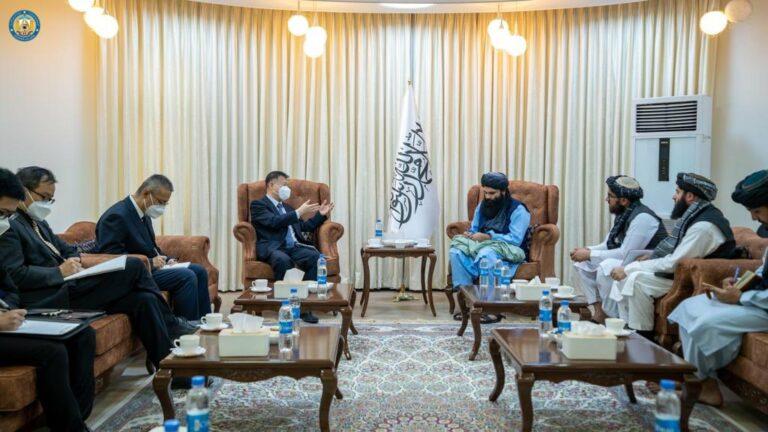سفیر چین: با سیاست فشار مخالف و در کنار افغانستان هستیم