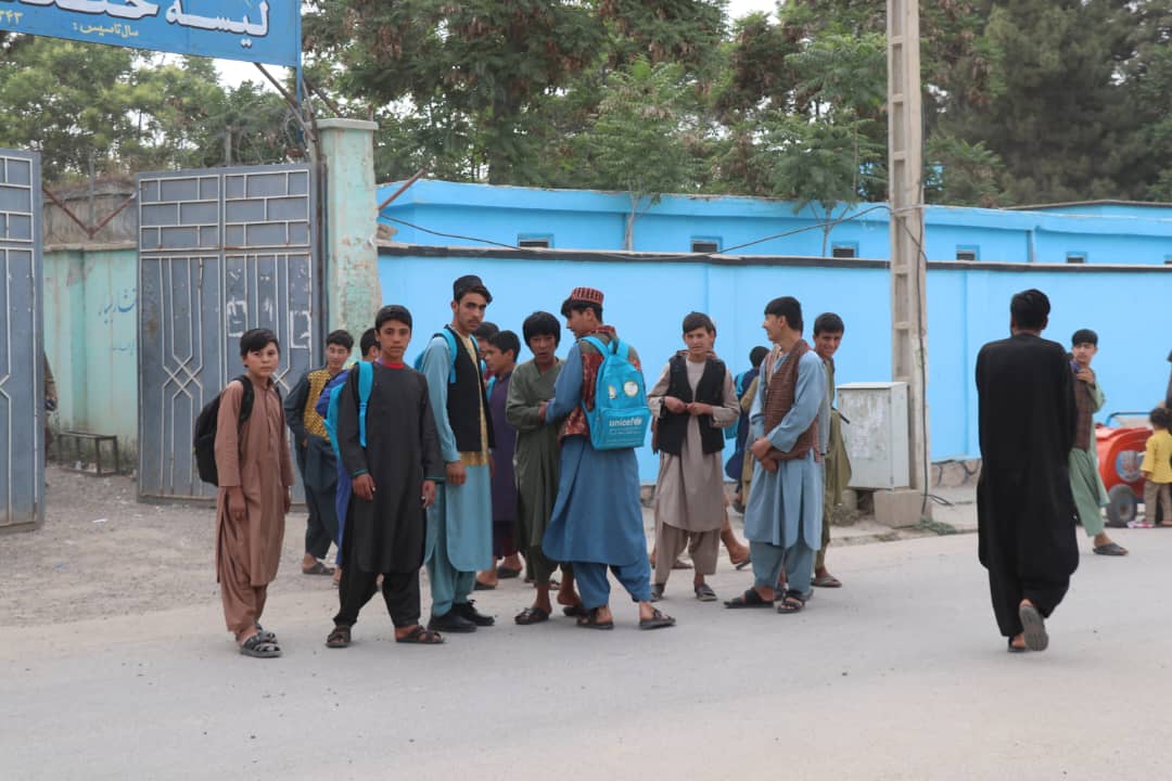 Badghis students struggling with shortage of textbooks