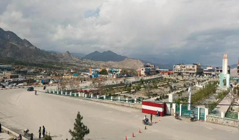 یک نوجوان در نیلی خودکشی کرد