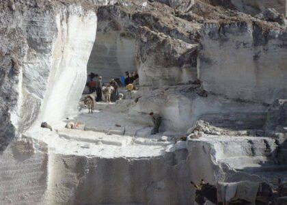 Takhar residents want salt mining at Taqcha Khana resumed