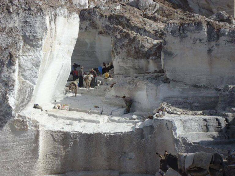 Takhar residents want salt mining at Taqcha Khana resumed