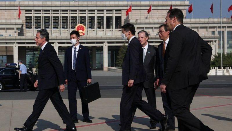 د امریکا د بهرنیو چارو وزیر په یوه رسمي سفر چین ته رسېدلی