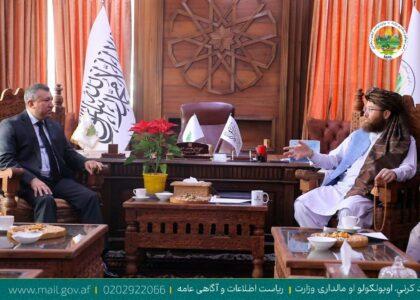 وزارت زراعت از ترکمنستان خواهان راه‌اندازی کمپاین مجادله با ملخ در هماهنگی دو کشور شد