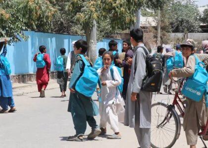 Declare specific uniform for schools students, authorities urged