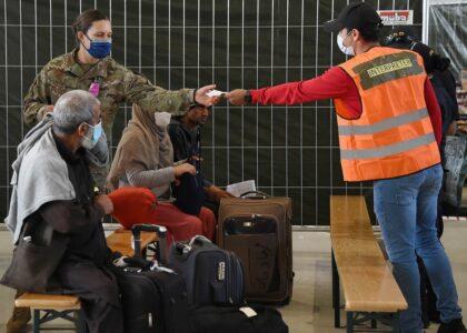 Germany resumes evacuation of Afghans at risk