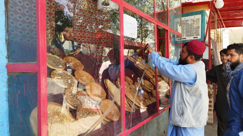 In Mazar-i-Sharif, 8 bakeries closed for violating pricelists