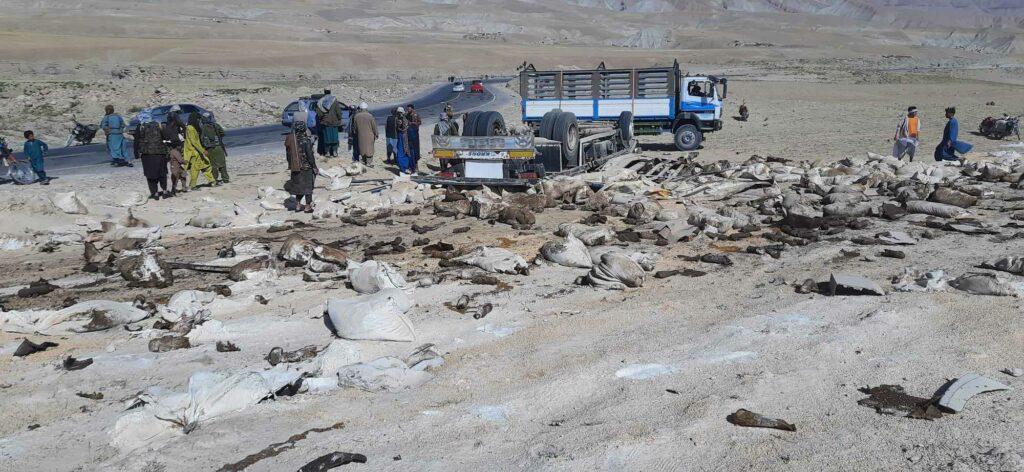 4 killed in Badghis, Bamyan traffic accidents