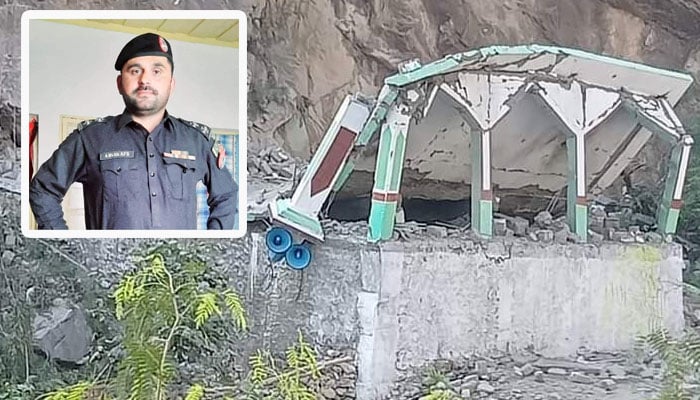 Policeman killed in suicide bombing in Jamrud