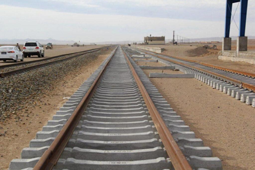 افغانستان و ایران به هدف توسعۀ خط آهن هرات – خواف تفاهمنامۀ همکاری را امضا کردند