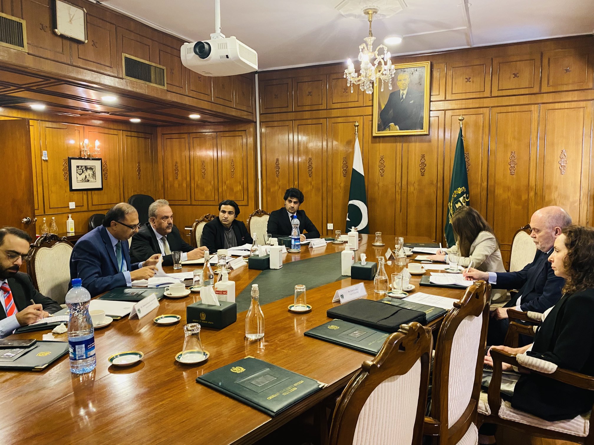 نماینده‌گان پاکستان و سازمان ملل در مورد به رسمیت شناسی حکومت سرپرست افغانستان گفتگو کردند