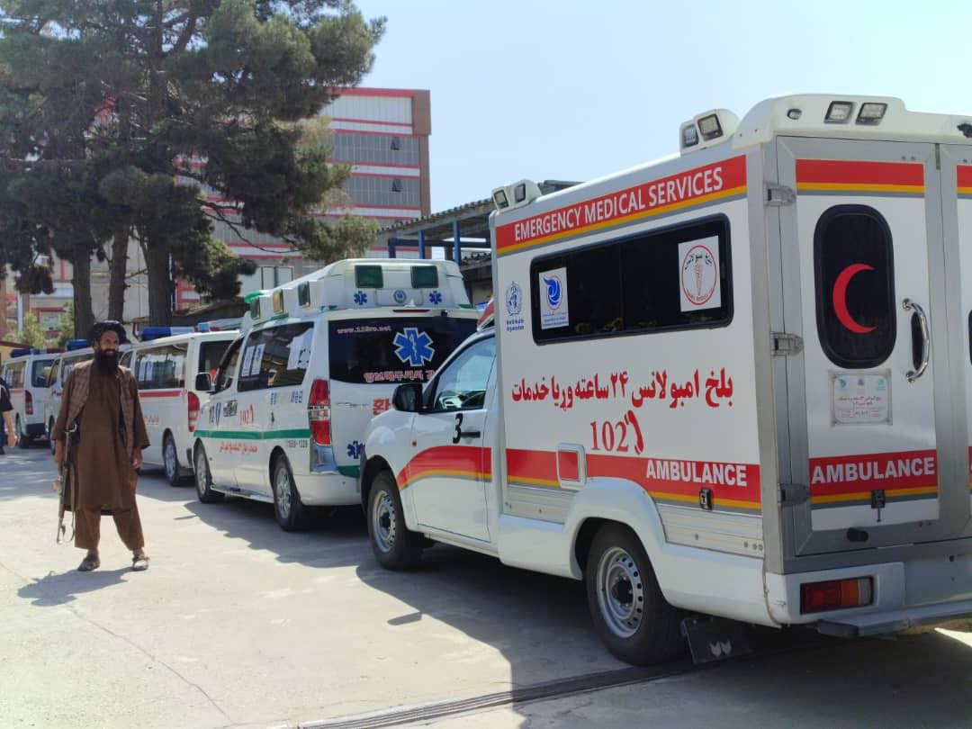 بلخ کې امبولانسونو ۲۴ ساعته فعاليت پيل کړ