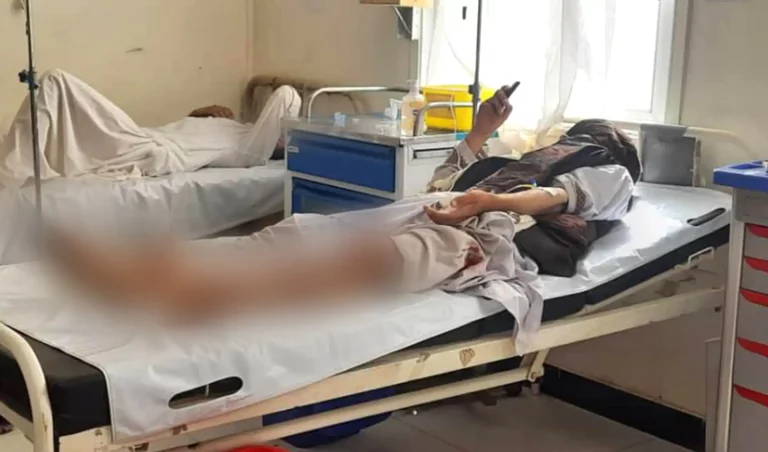 4 people killed, 4 injured in Faryab, Zabul traffic accidents