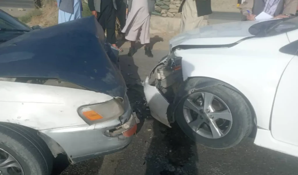 در دو رویداد جداگانۀ ترافیکی در پروان و کاپیسا هفت تن زخمی شده‌اند
