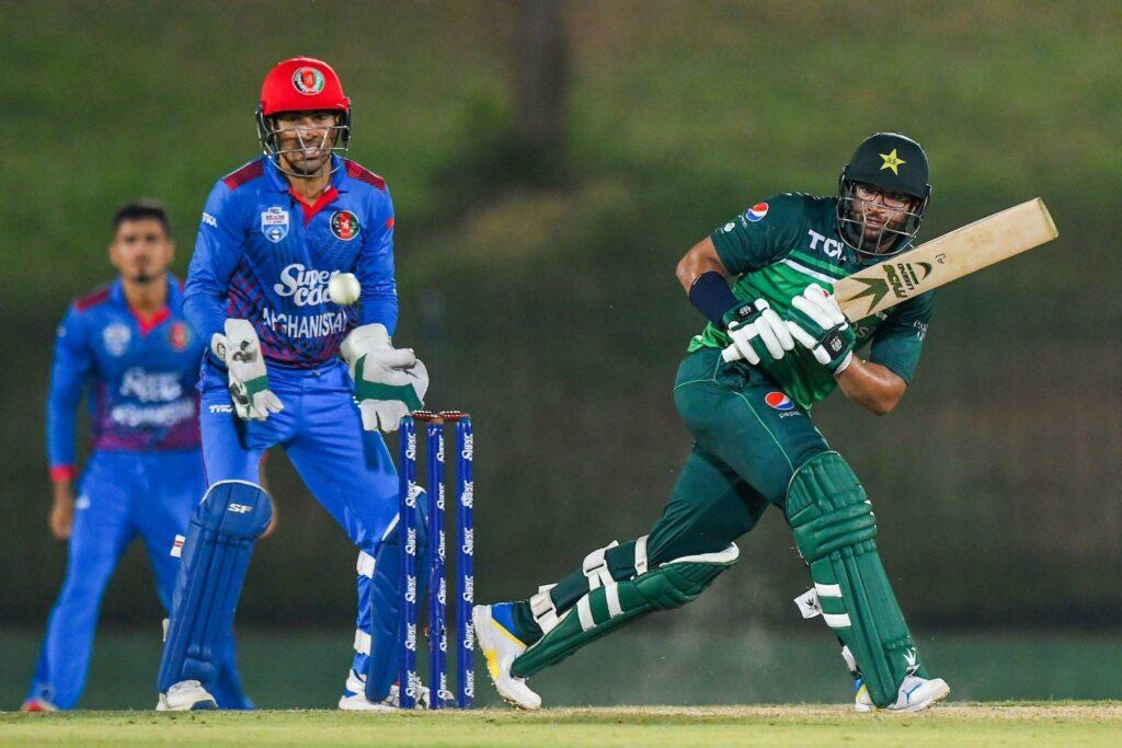 Pakistan whitewash Afghanistan, rise to No 1 slot