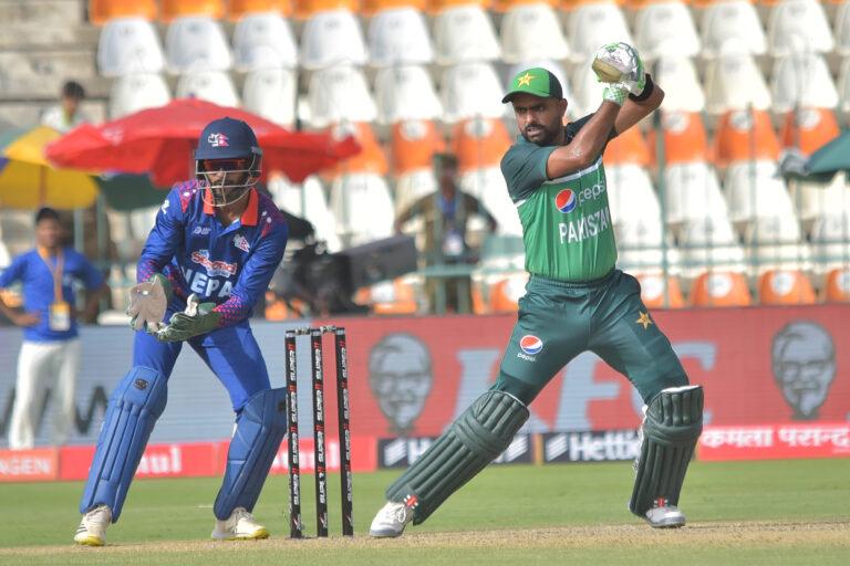 Pakistan crush Nepal in Asia Cup opener