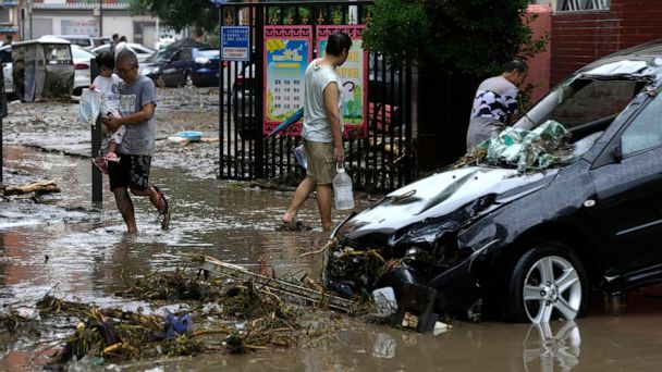 21 killed as heavy rains hit Beijing