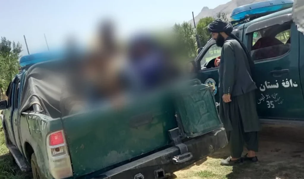 18 Uruzgan shopkeepers detained for using rupees in transactions