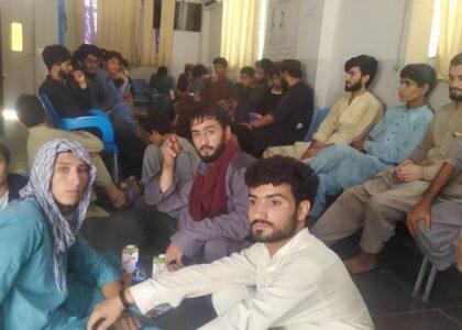 ۱۳۱ مهاجر دیگر افغان از زندان‌های پاکستان آزاد شدند