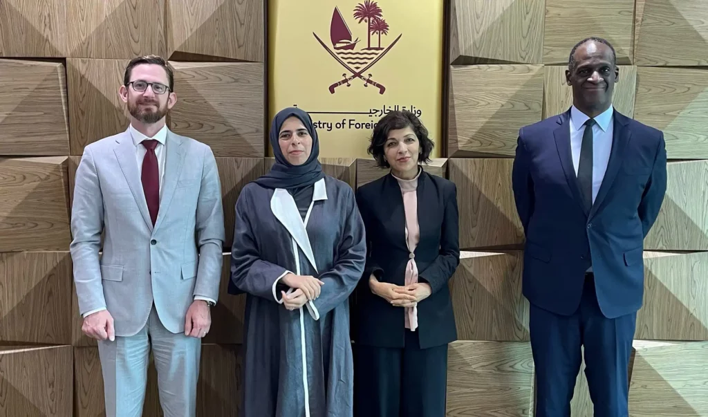 رینا امیری با معاون وزیر خارجۀ قطر در مورد حمایت از زنان افغان صحبت کرد