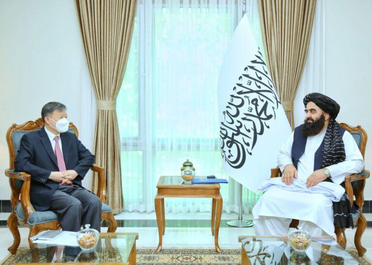 FM Muttaqi, outgoing Chinese Envoy Yu discuss bilateral ties