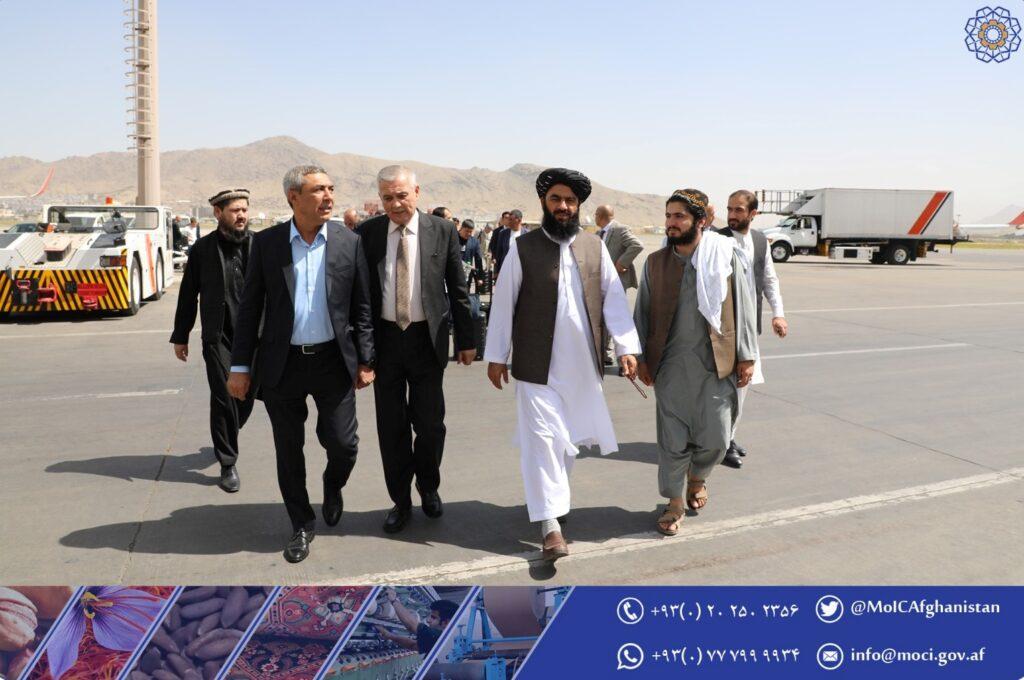 30-member Uzbekistan delegation arrives in Kabul