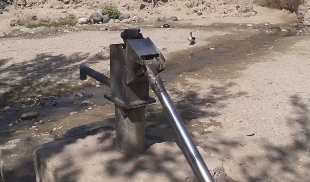 کار ترمیم ۳۰۰ حلقه چاه آب آشامیدنی در لغمان آغاز شد